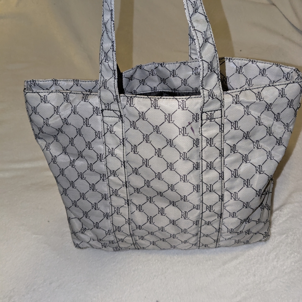 $PRICE DROP$-Ralph Lauren Gray Geometric Tote Bag - Picture 3 of 8